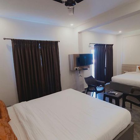Amber Rooms Porvorim Bagian luar foto