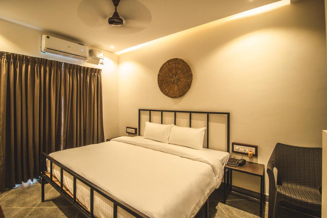 Amber Rooms Porvorim Bagian luar foto