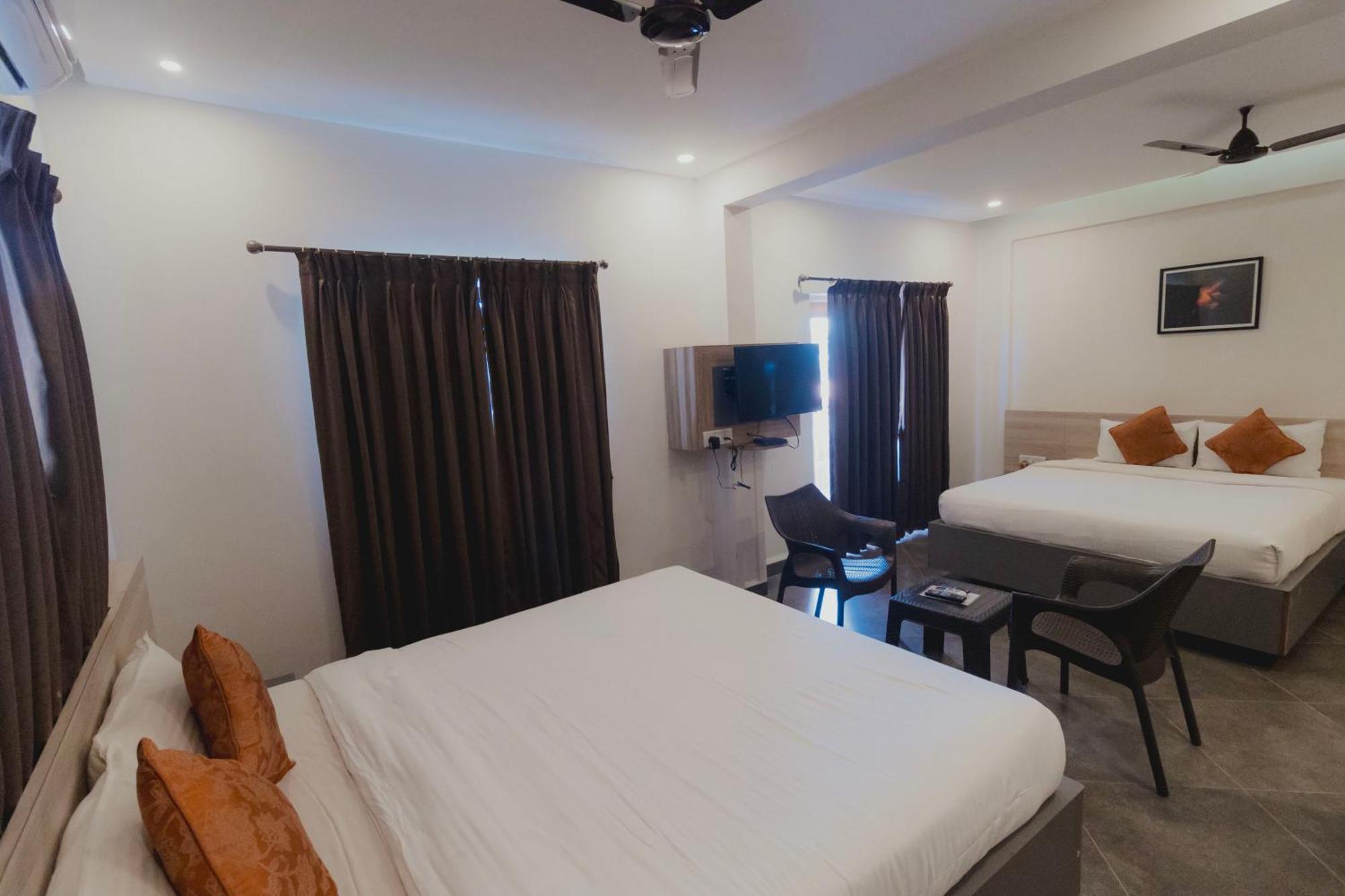 Amber Rooms Porvorim Bagian luar foto